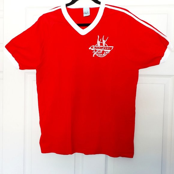 ELTON JOHN ~MINT CONDITION *Jump Up Tour 1982*  T-SHIRT AUTHENTIC! - Picture 1 of 5